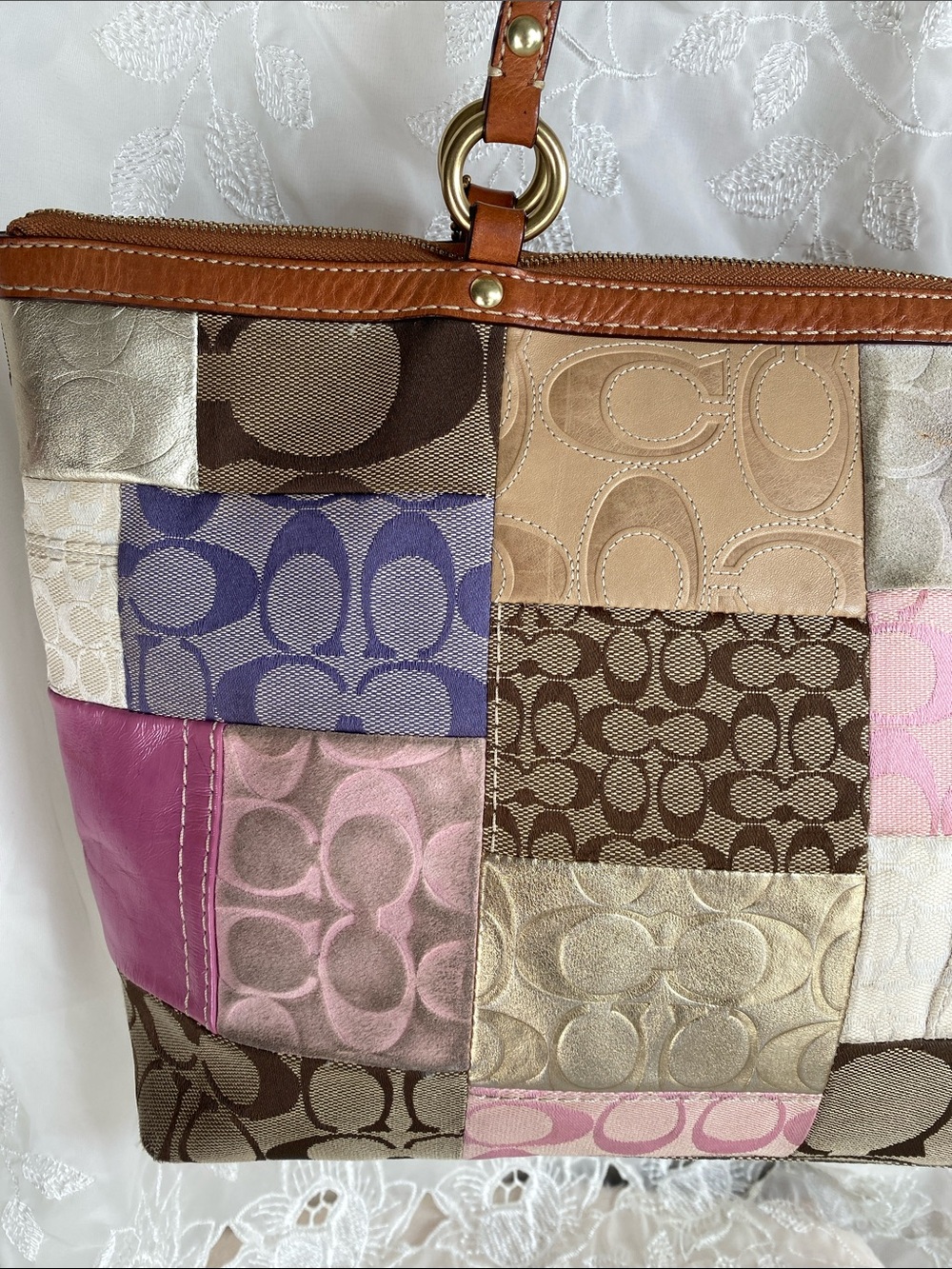 Vintage Coach 11711 Patchwork Signature Tote Bag in Multi Pink/Gold - Picture 6 of 9